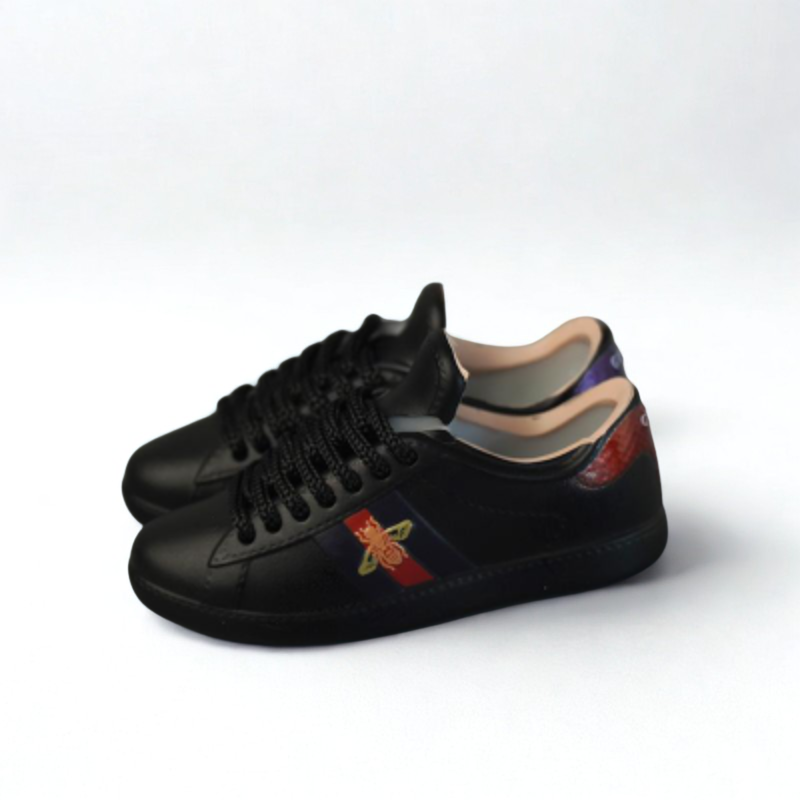 Labubu Gucci Miniature Sneakers in Black
Labubu Shoes
Labubu Sneakers
Labubu Runners
Labubu Trainers
Labubu Miniature