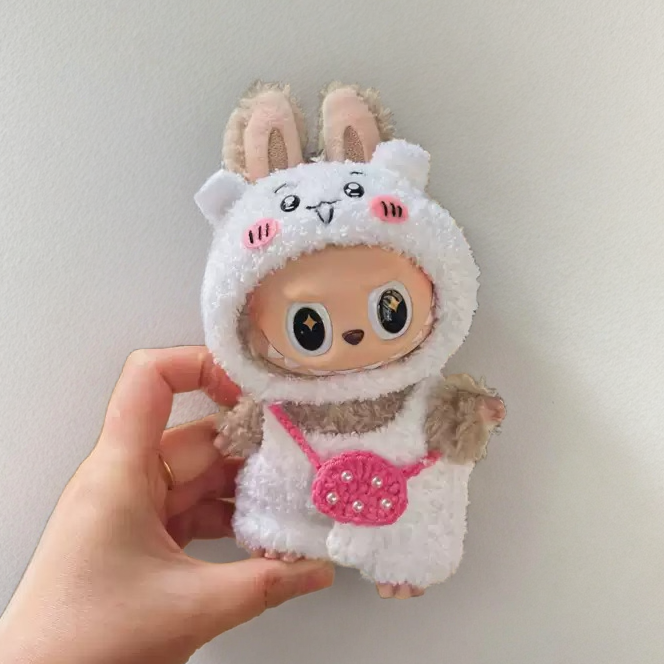 Labubu チイカワセット - ホワイトキャラクターコスチューム＆ピンクパース (17cm)