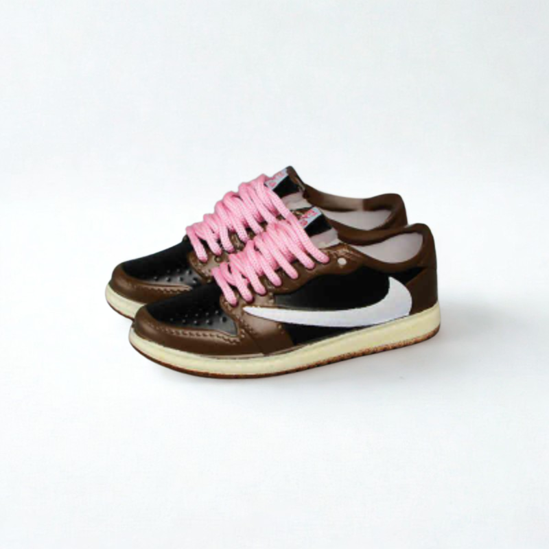 Labubu Jordan 1 Low Retro Inspired Sneakers
Labubu Shoes
Labubu Sneakers
Labubu Runners
Labubu Trainers
Labubu Miniature