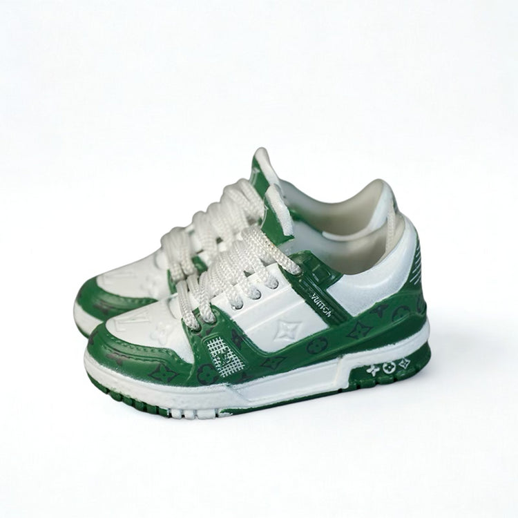 Labubu Louis Vuitton Inspired Monogram Miniature Sneakers
Labubu Shoes
Labubu Sneakers
Labubu Runners
Labubu Trainers
Labubu Miniature